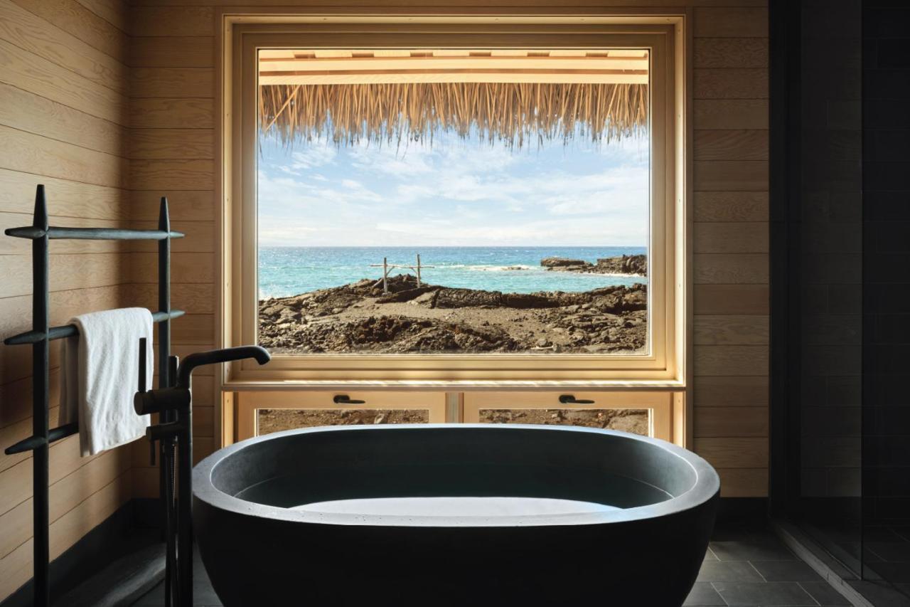 Kona Village A Rosewood Resort Kukio Extérieur photo